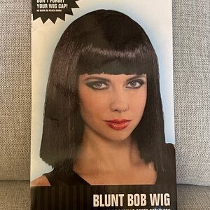 Cleopatra Blunt Bob Wig - Black